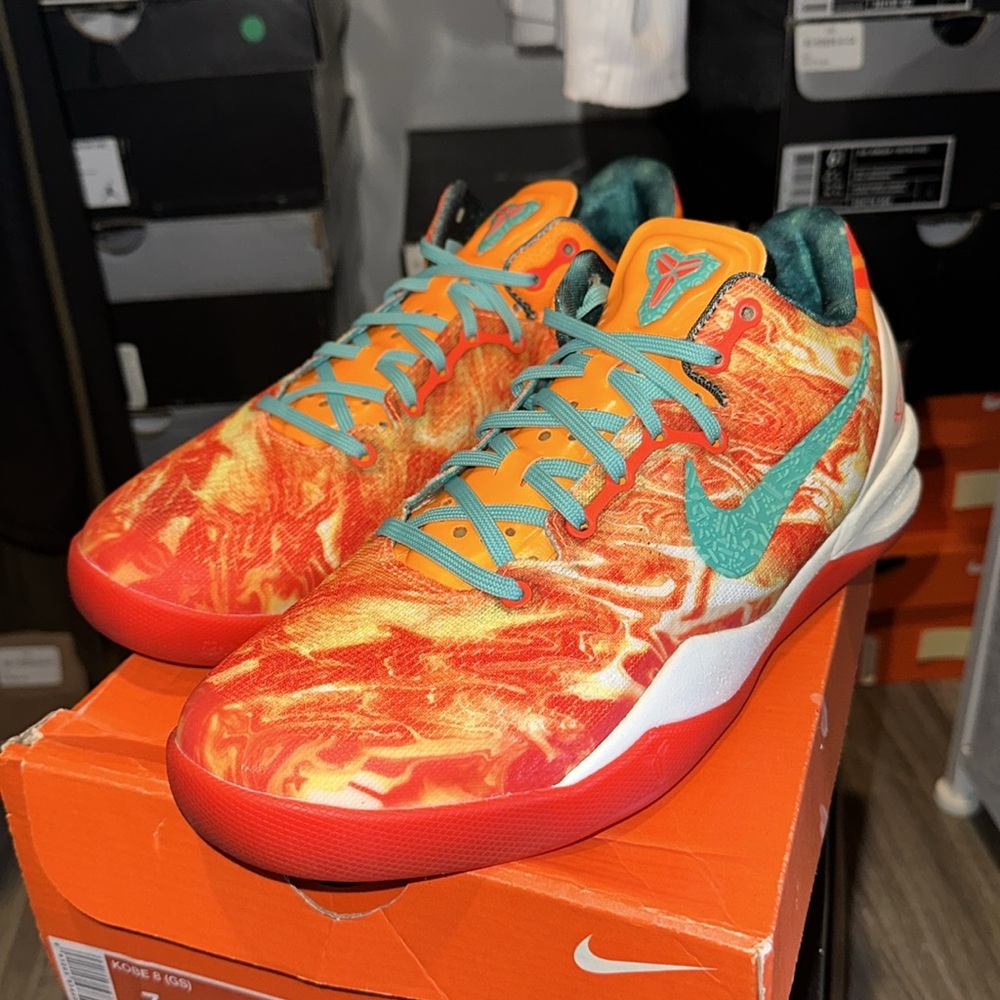 KOBE 8 🧡🐍